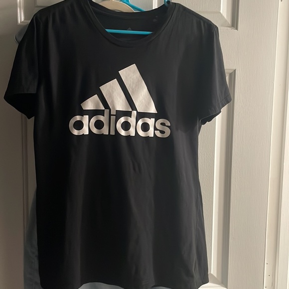 Adidas Amplifier Tee - Picture 2 of 4